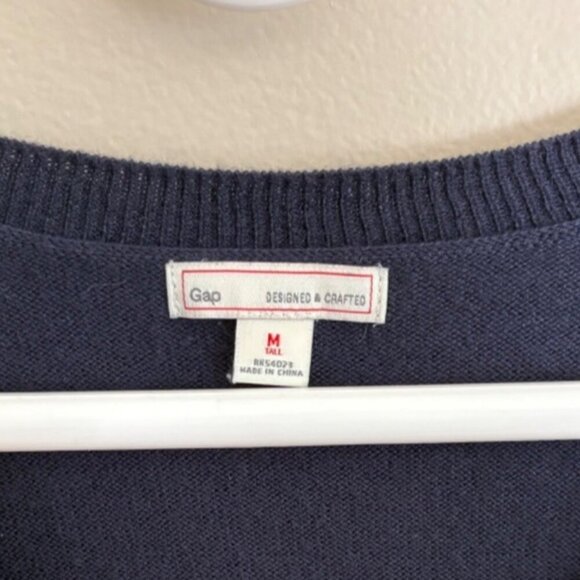 GAP Eversoft V-Neck Sweater in Navy & White Stripes Size Medium TALL - Picture 4 of 8